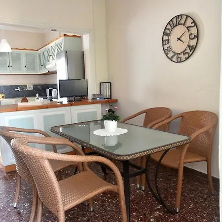Apartment In Koomkapi *